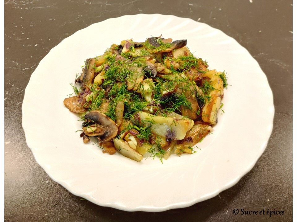 Kentang goreng dengan jamur